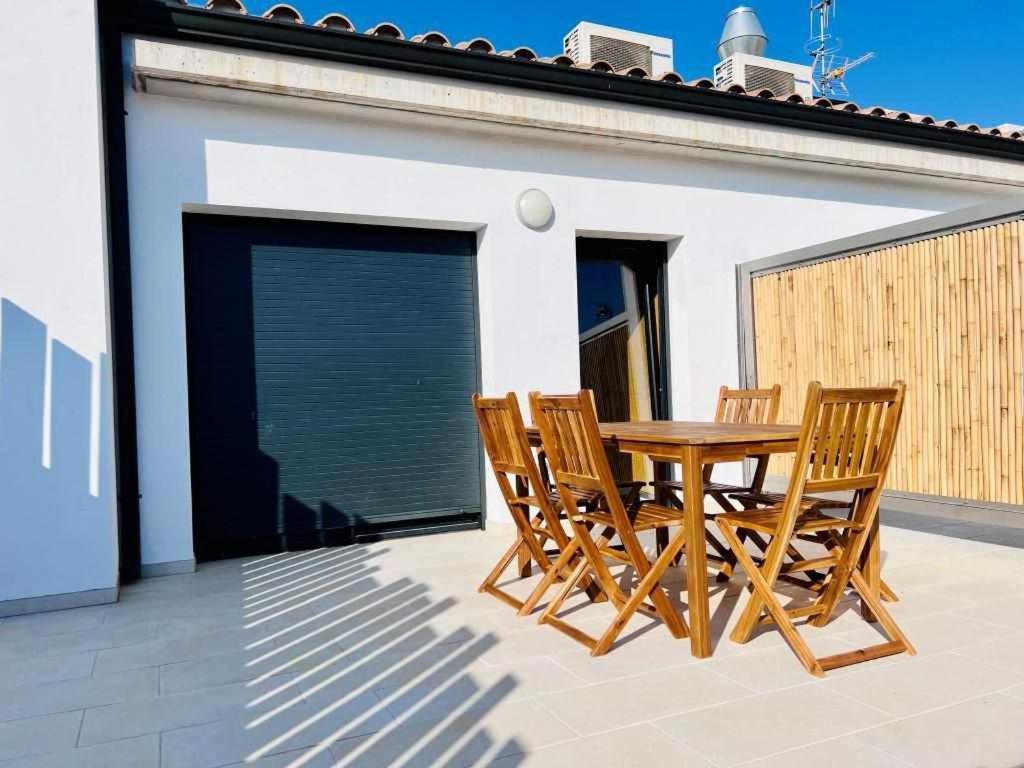 Roses Casc Antic Sl Sabater 5 Apartment Luaran gambar